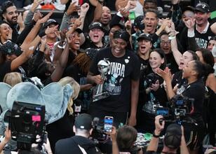 New York Liberty, tarihinin ilk WNBA şampiyonluğuna ulaştı! NBA Haberleri